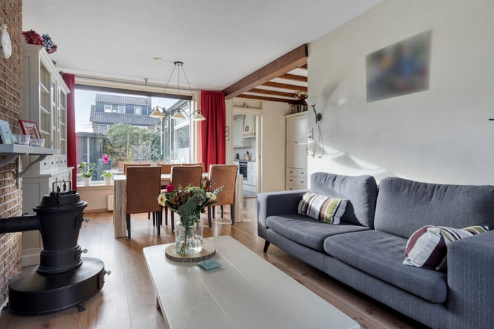 Photo 4 of Bellamystraat 79