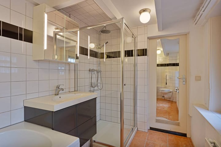 Photo 17 of Ruysdaelstraat 42-H