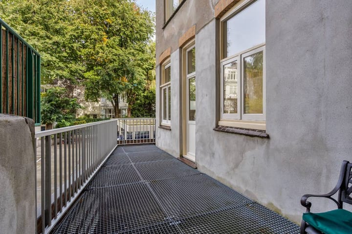 Photo 20 of Ruysdaelstraat 42-H