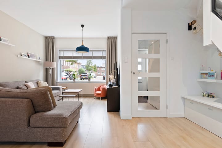 Foto 11 van Minahassastraat 65