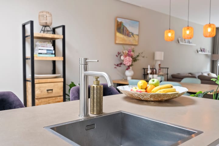 Foto 19 van Minahassastraat 65