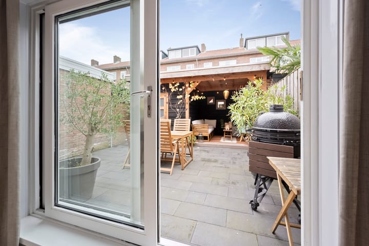 Foto 20 van Minahassastraat 65