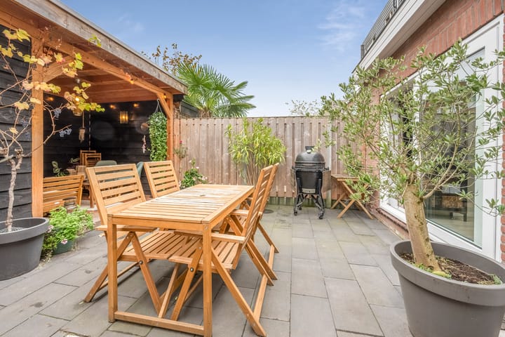 Foto 22 van Minahassastraat 65