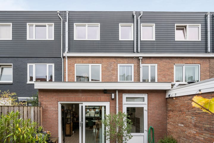 Foto 29 van Minahassastraat 65