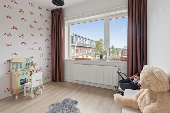 Foto 33 van Minahassastraat 65