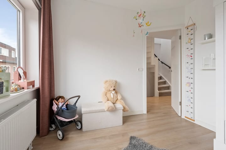 Foto 35 van Minahassastraat 65