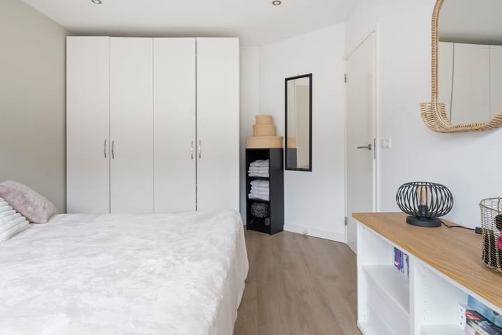 Foto 38 van Minahassastraat 65