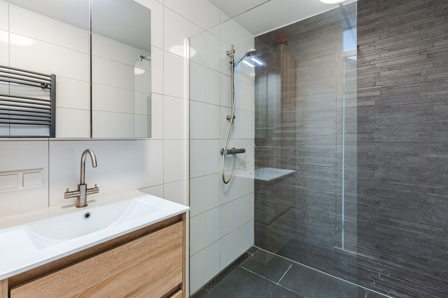 Photo 29 of Feike de Boerlaan 142