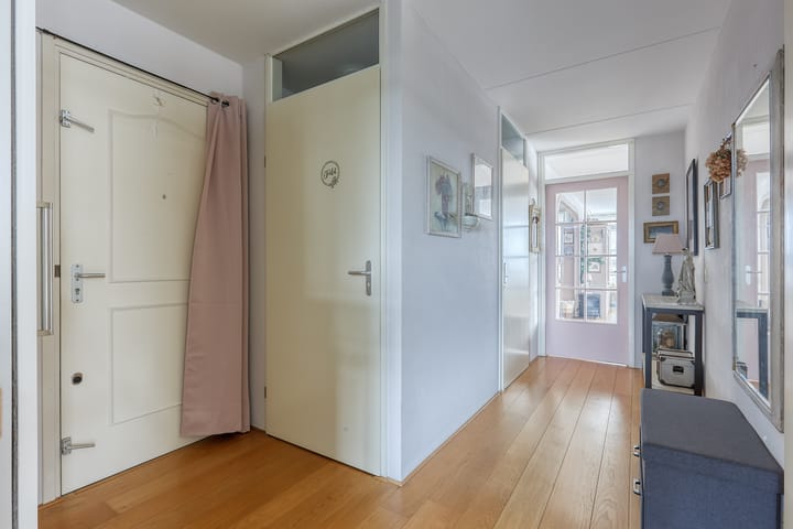 Photo 6 of Buizerdlaan 53