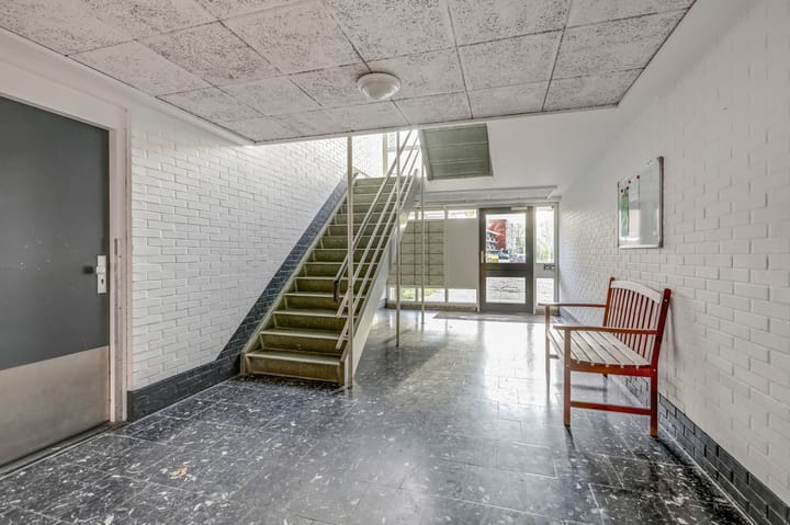 Photo 17 of Bontekoestraat 1-2