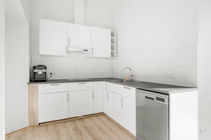 Photo 6 of Dahliastraat 9-E