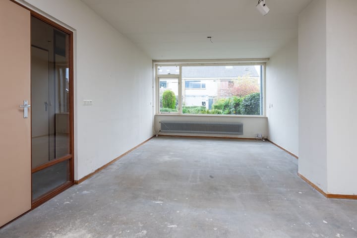 Foto 5 van Van Warmondlaan 3