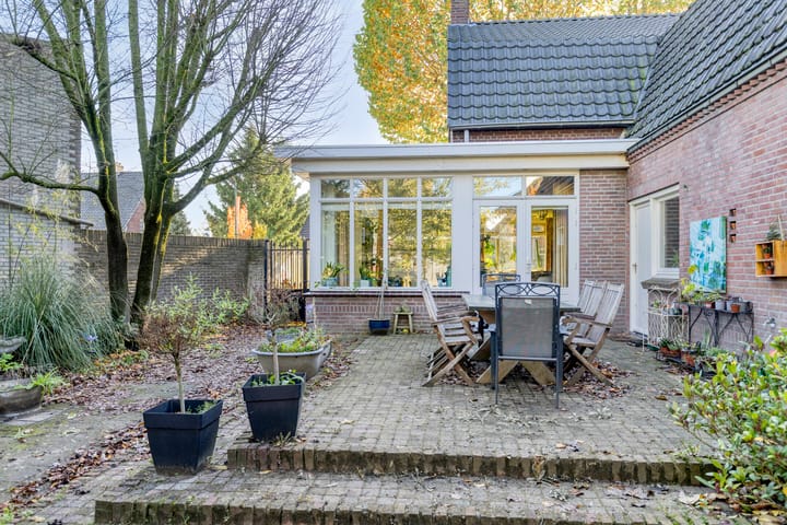 Foto 42 van Oostrikkerstraat 14