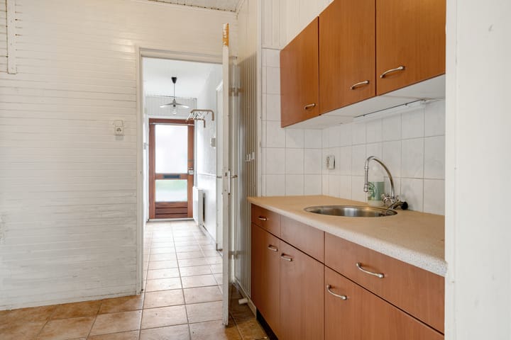 Photo 12 of Remorsstraat 21