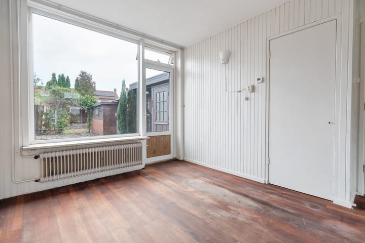 Photo 8 of Remorsstraat 21