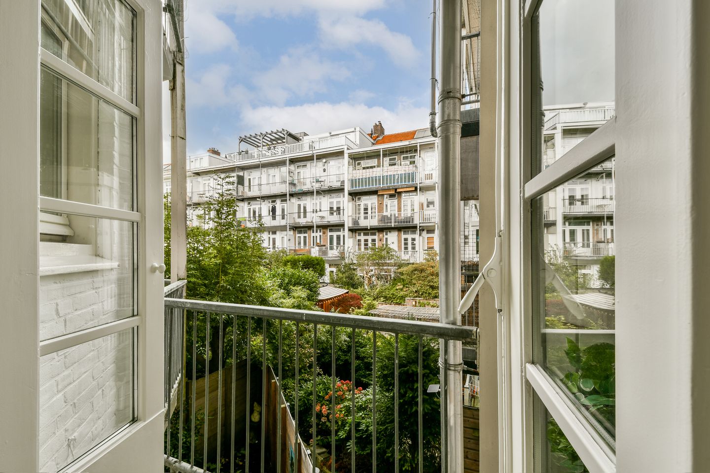 Photo 14 of Katwijkstraat 2-1