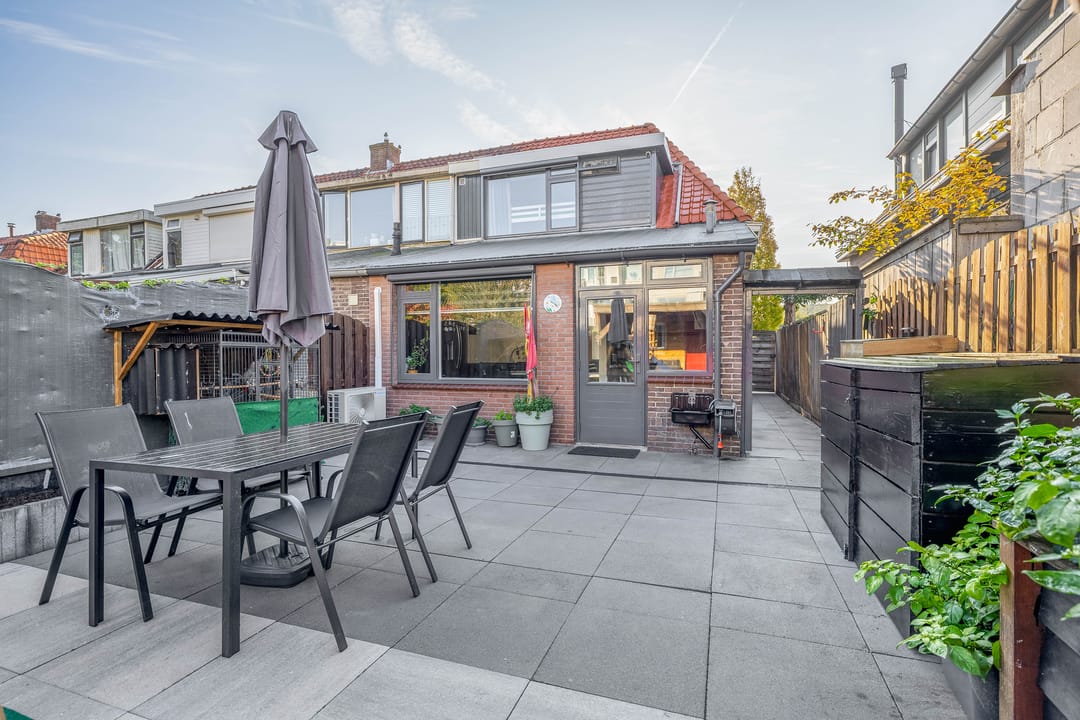 Photo 2 of Willemstraat 180