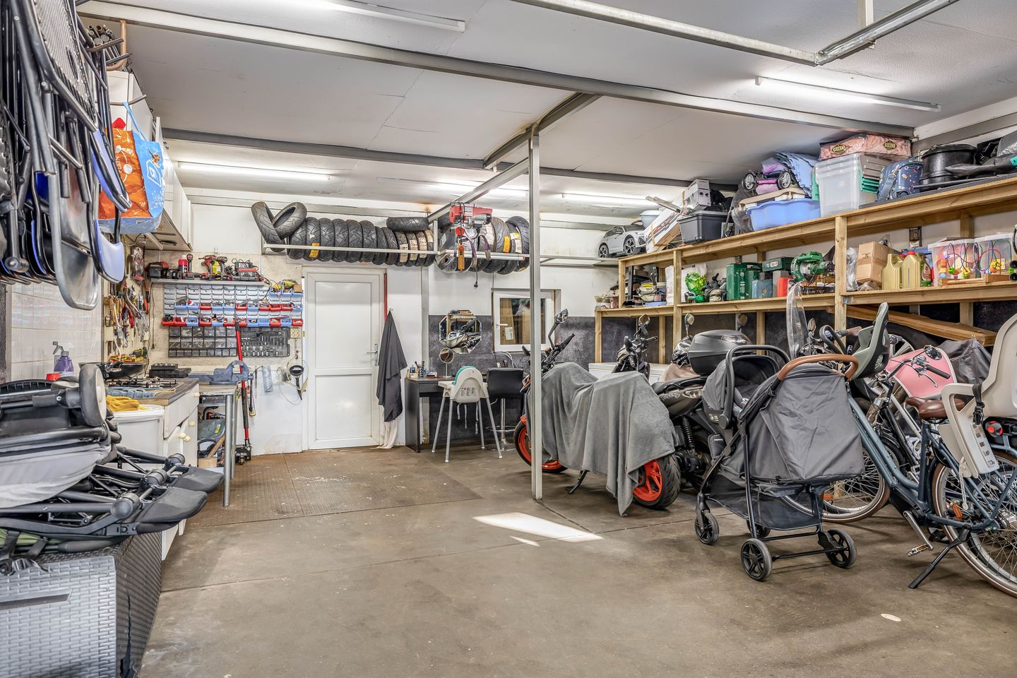 Photo 4 of Willemstraat 180