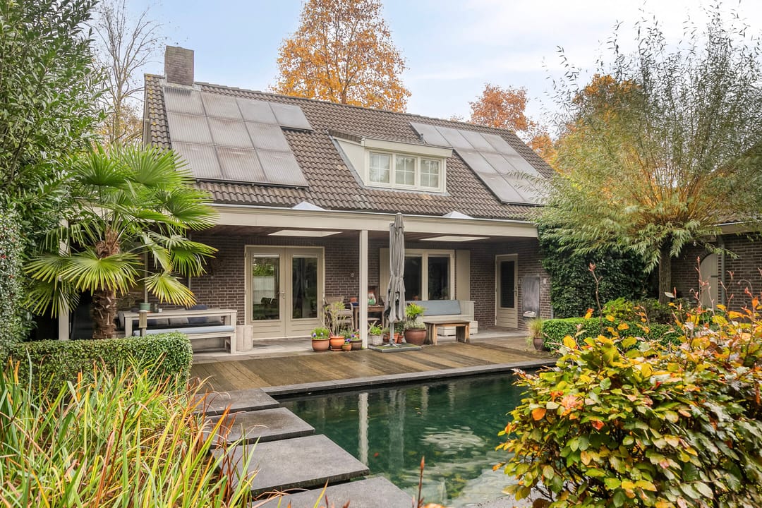 Foto 2 van Het Aangelag 9