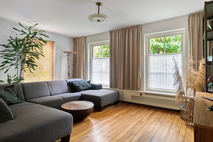 Photo 8 of Het Aangelag 9