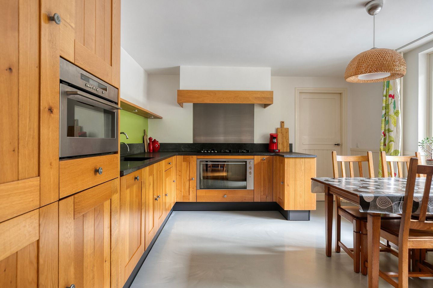 Foto 14 van Het Aangelag 9