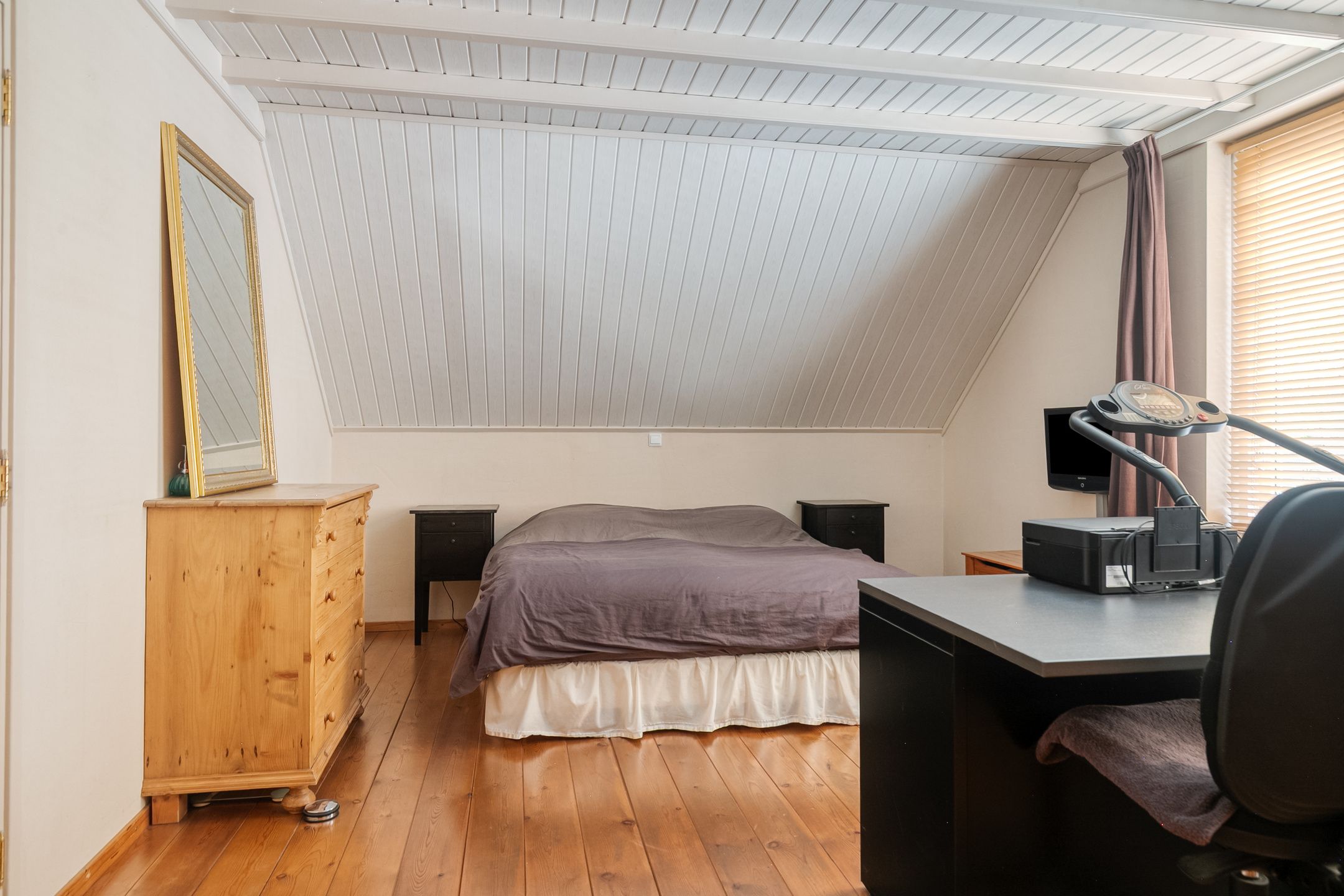 Foto 24 van Het Aangelag 9