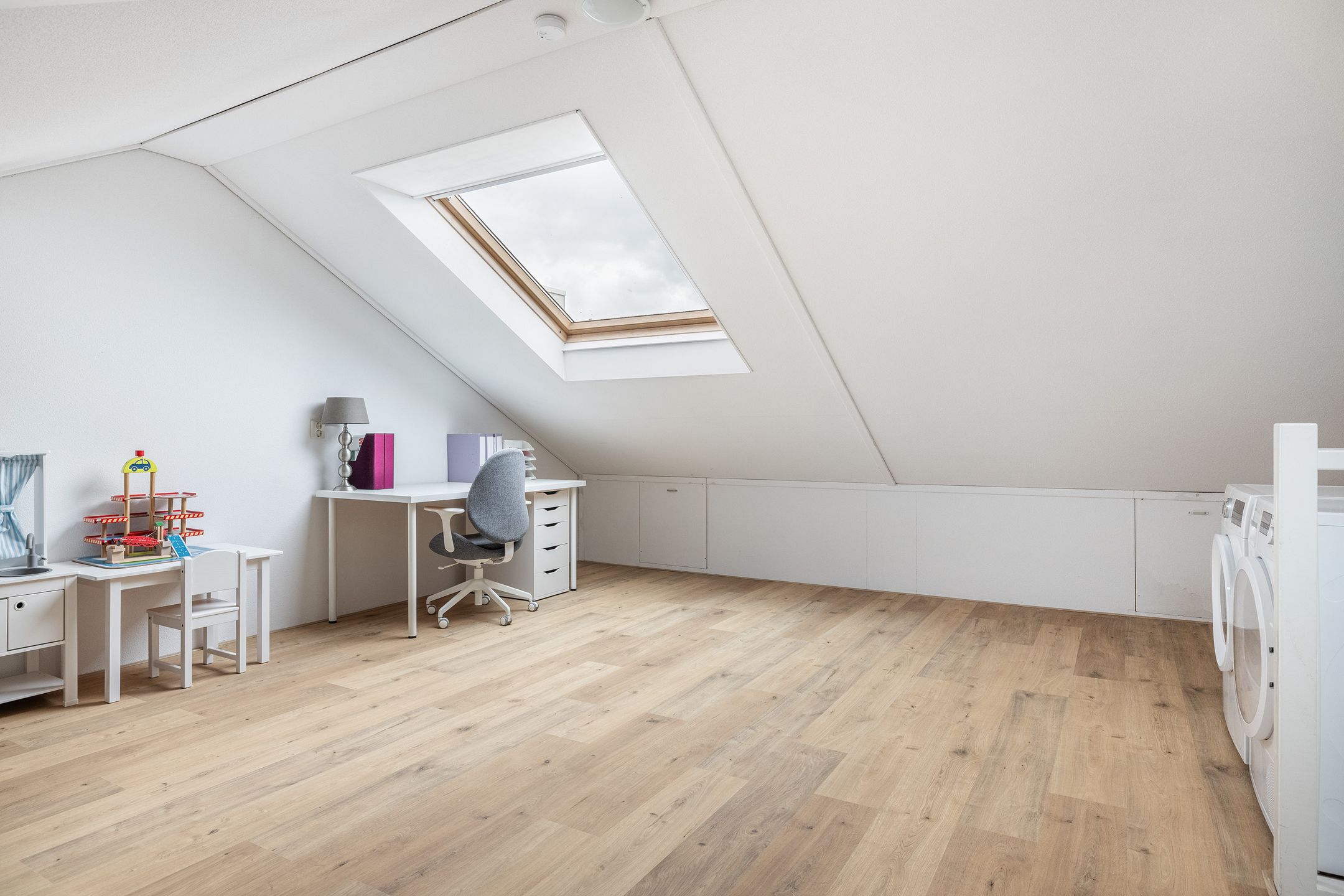 Photo 36 of Hooftlaantje 120