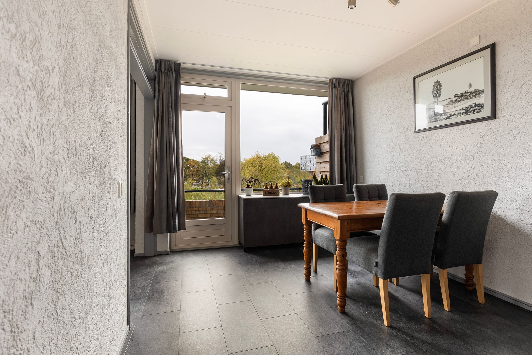 Foto 12 van Albardastraat 152