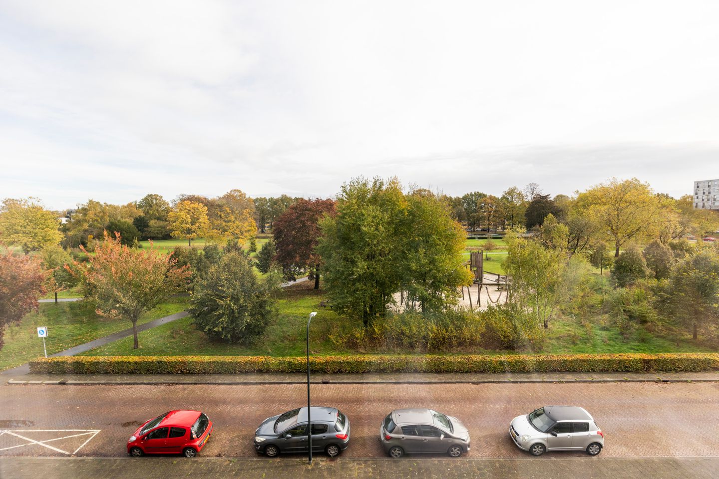 Foto 14 van Albardastraat 152