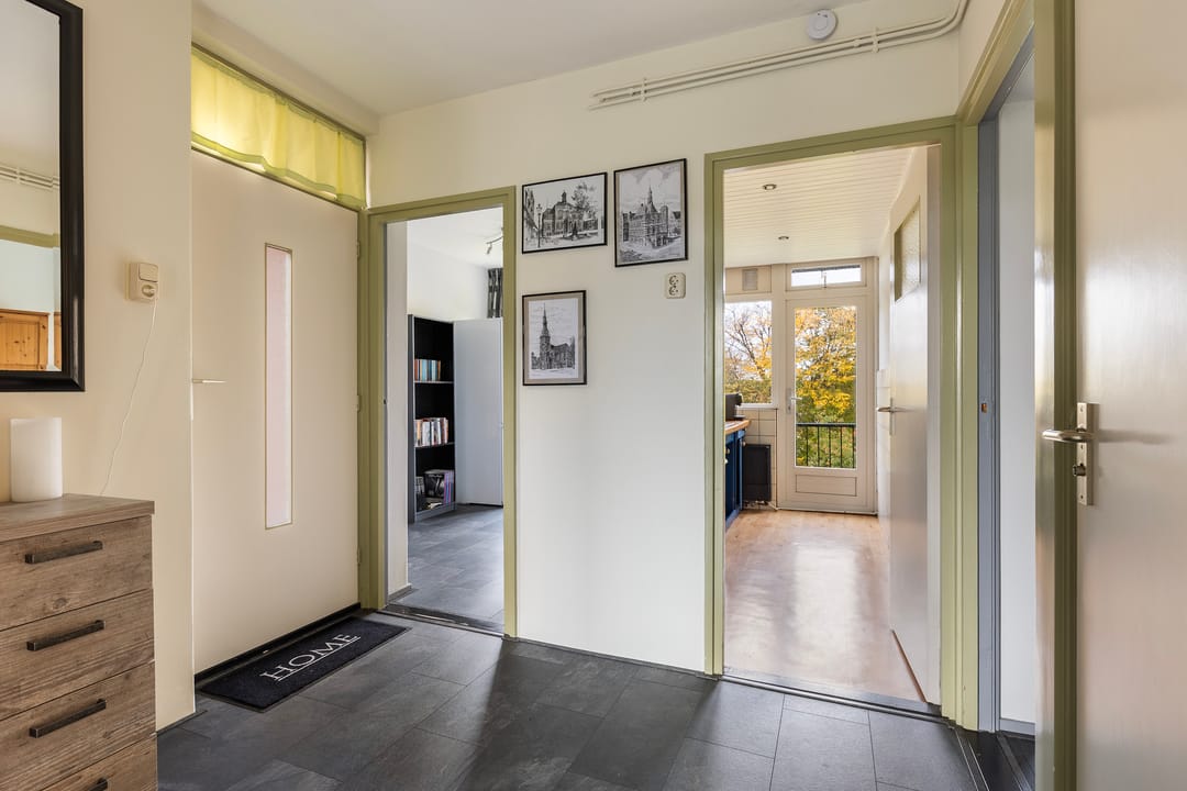 Foto 16 van Albardastraat 152