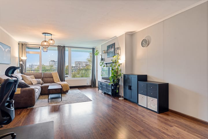 Foto 18 van Alferbos 184