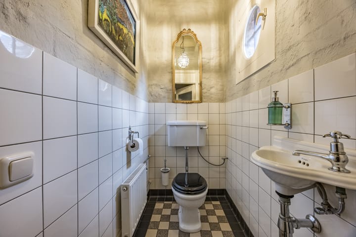 Photo 18 of Maasstraat 11