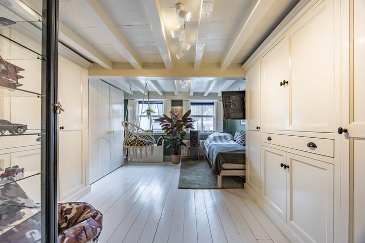 Photo 28 of Maasstraat 11