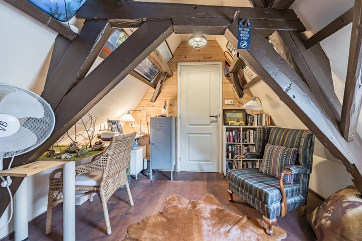 Photo 38 of Maasstraat 11