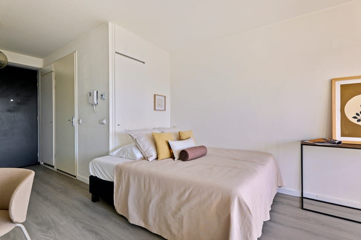 Photo 10 of Welnastraat 557