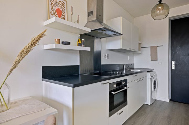 Photo 13 of Welnastraat 557