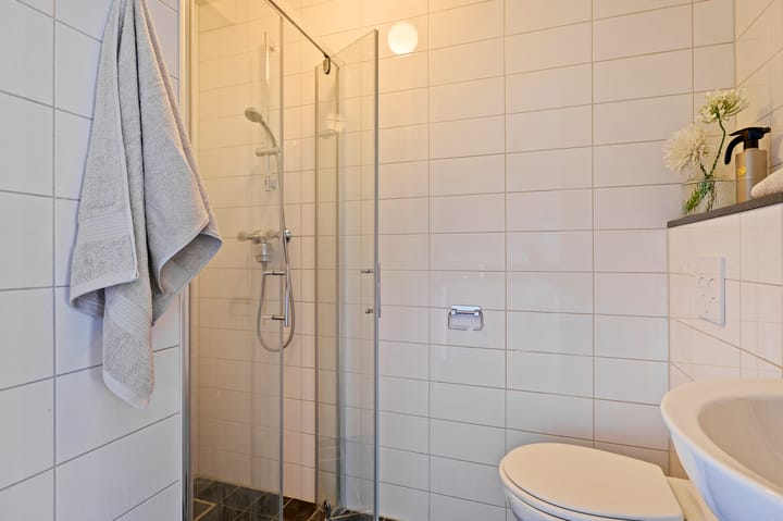 Photo 16 of Welnastraat 557