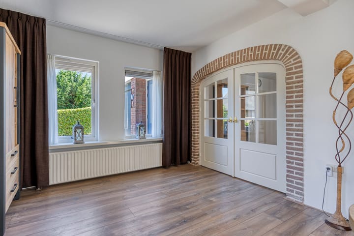 Photo 17 of Willem Grolstraat 130