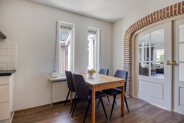 Photo 22 of Willem Grolstraat 130