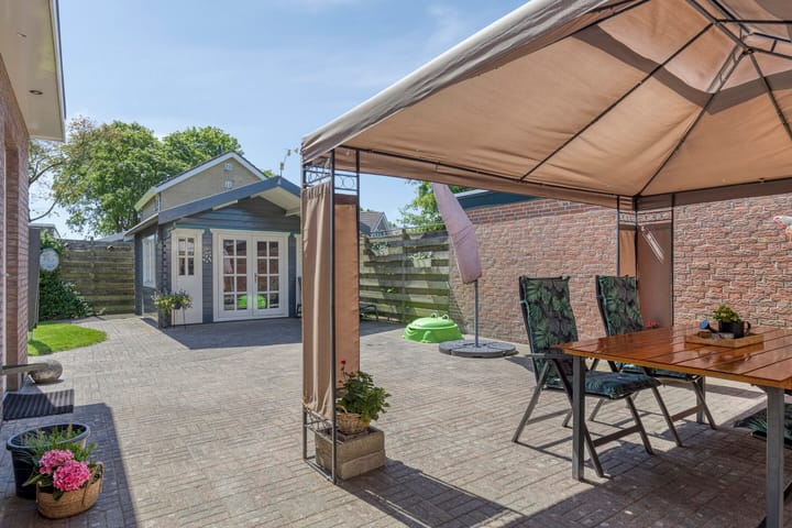 Photo 38 of Willem Grolstraat 130