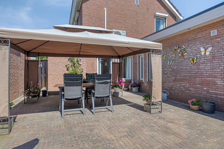 Photo 41 of Willem Grolstraat 130