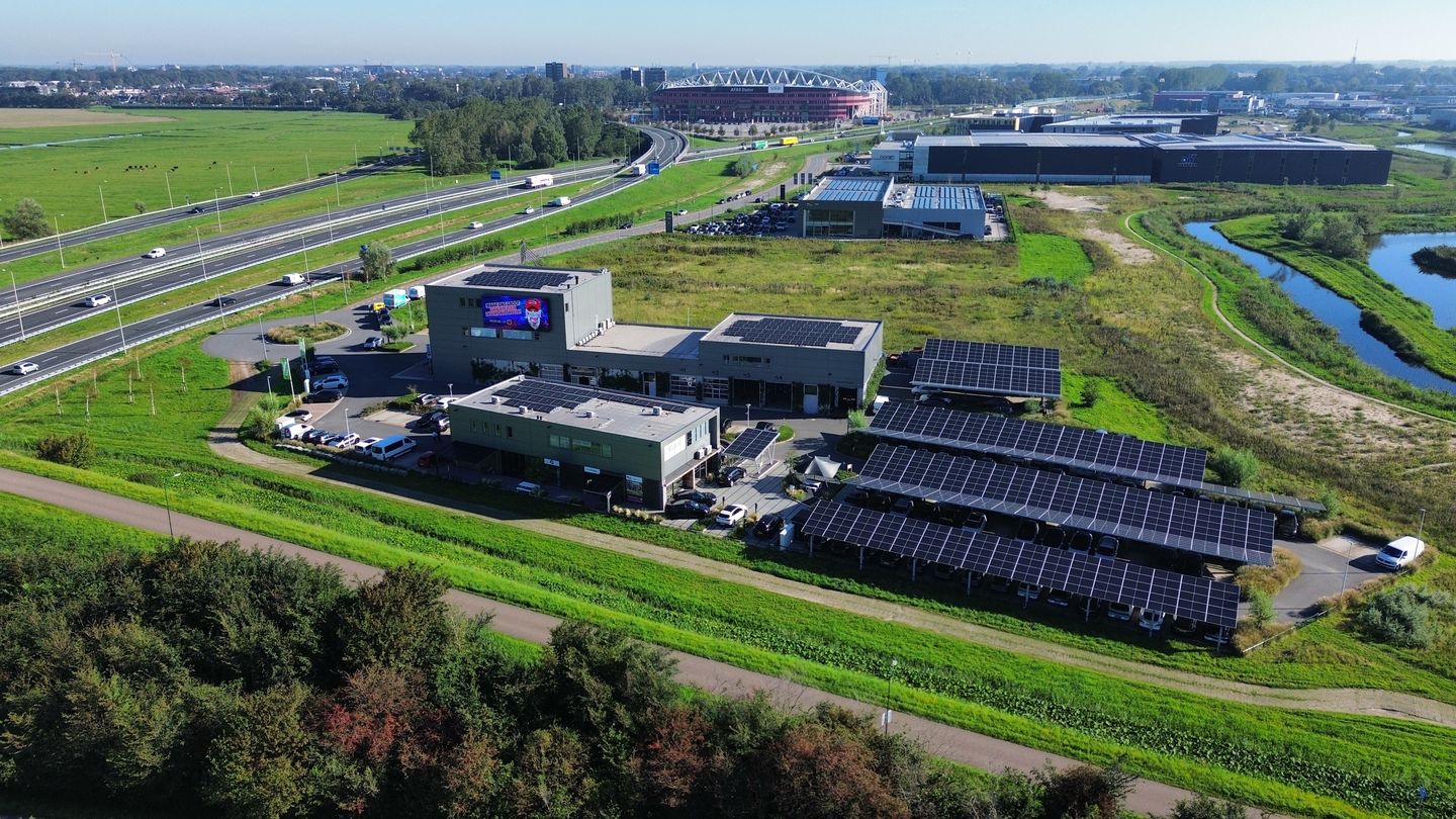 Bekijk foto 2 van Parelweg 13