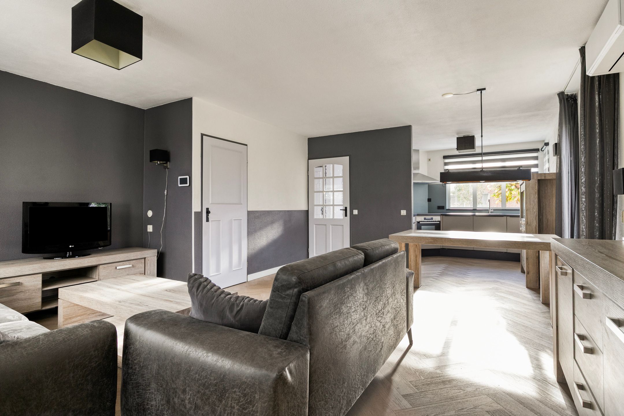 Photo 3 of Rietdekkerstraat 21