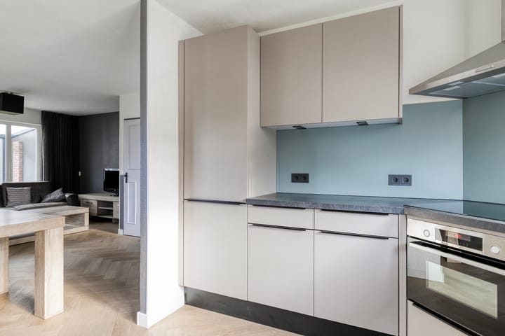 Foto 16 van Rietdekkerstraat 21