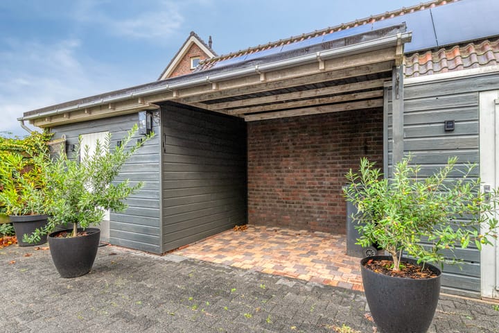 Foto 32 van Rietdekkerstraat 21