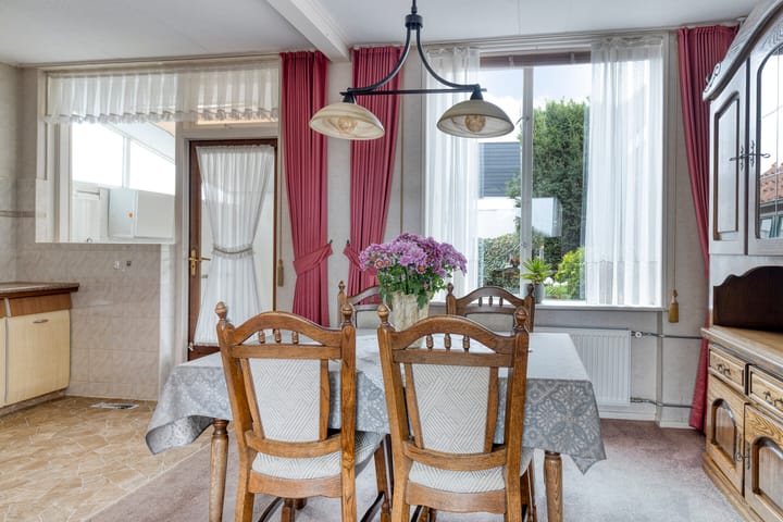 Foto 6 van Julianaweg 4