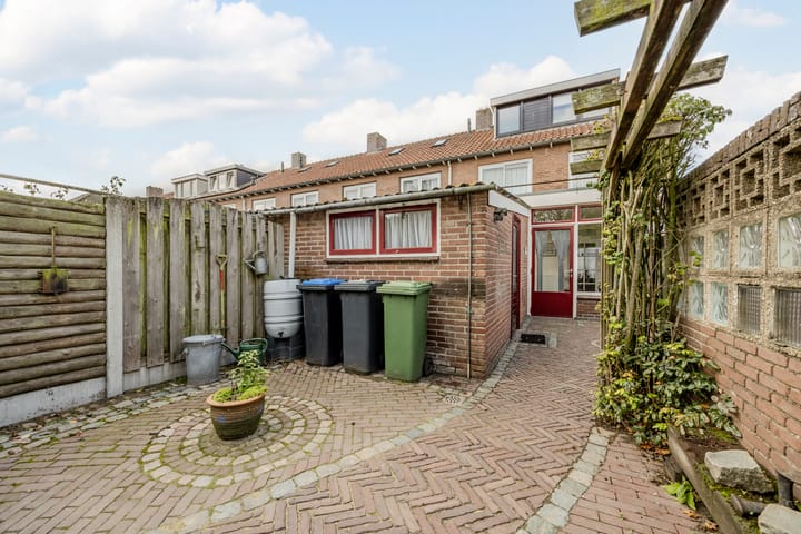 Foto 27 van Meierstraat 1