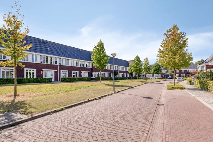 Foto 32 van Mackenhof 49