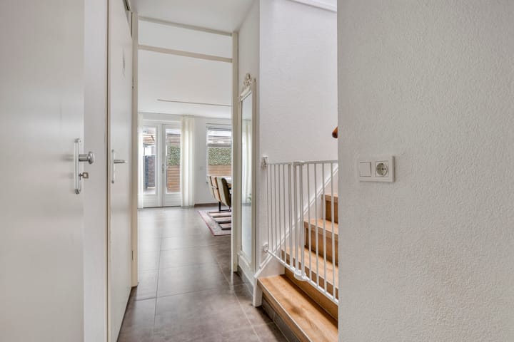 Foto 12 van Irenelaan 4