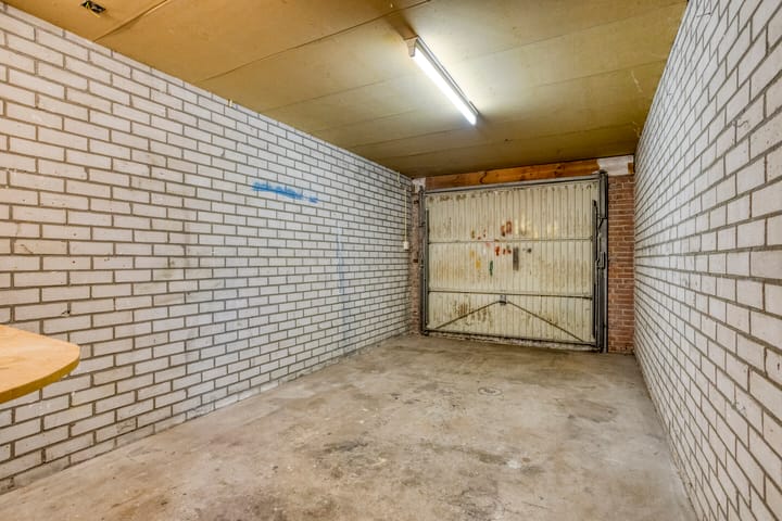 Photo 16 of Schoollaan 113